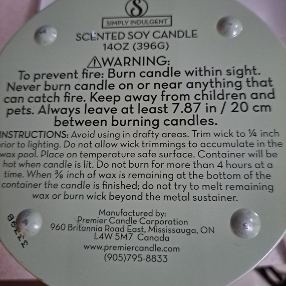 NEW Simply Indulgent Eucalyptus Soy Candle Size 14oz. - Picture 6 of 6